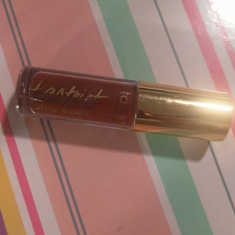 Tarte glossy lip paint